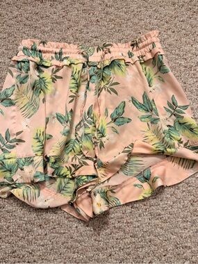 Women’s Peach Tropical Ruffle Pajama Shorts